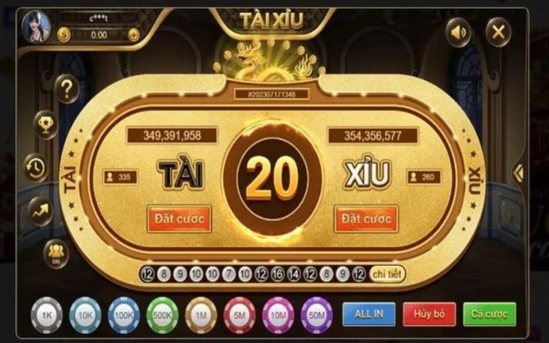 Người chơi đặt cược Tài Xỉu bằng smartphone